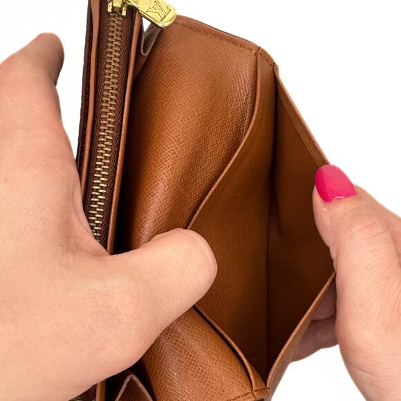 Louis Vuitton Monogram Porte Monnaie Tresor Wallet - Picture 15 of 17